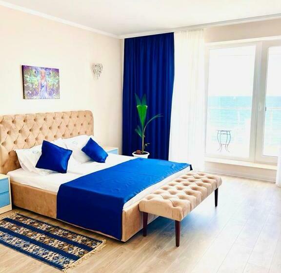 带海景的复工套房, Kir House On The Beach