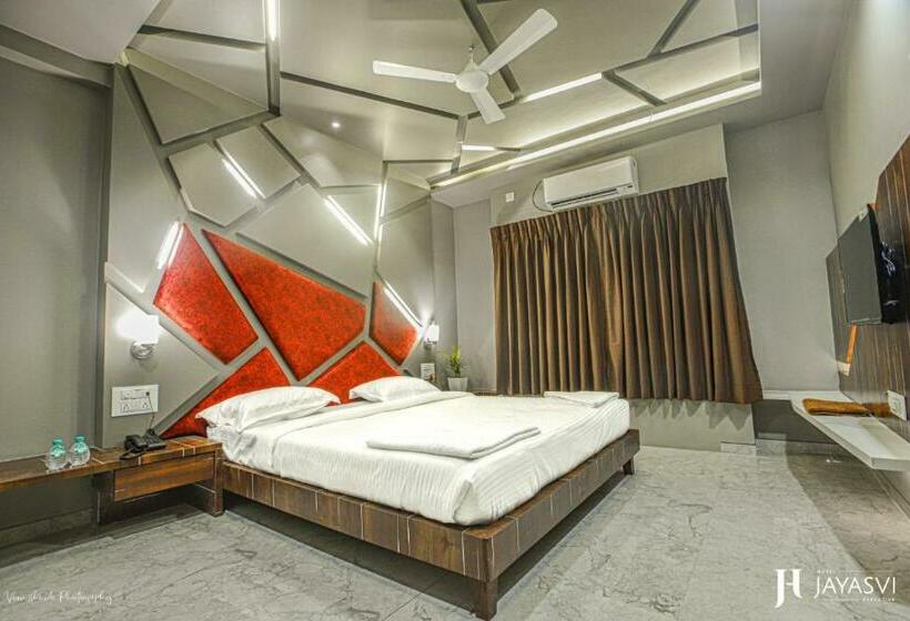 غرفة ديلوكس, Jayasvi Gargoti 10 Km From Admapur Balumama Temple