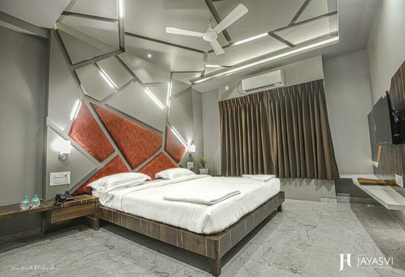 غرفة ديلوكس, Jayasvi Gargoti 10 Km From Admapur Balumama Temple