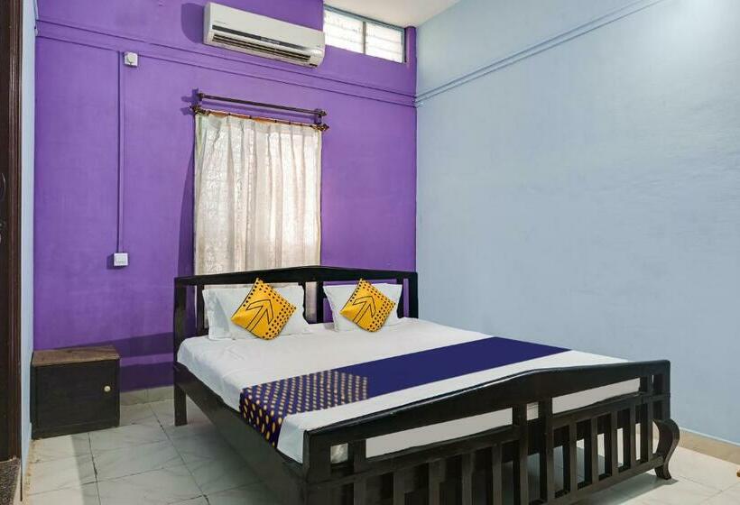 Triple Classic Room, Spot On Shree Renuka Residency Lodge
