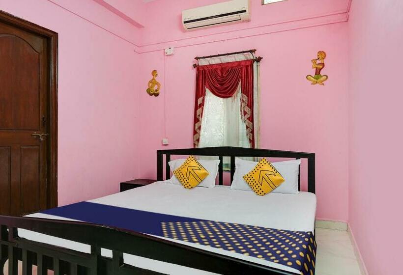 Triple Classic Room, Spot On Shree Renuka Residency Lodge