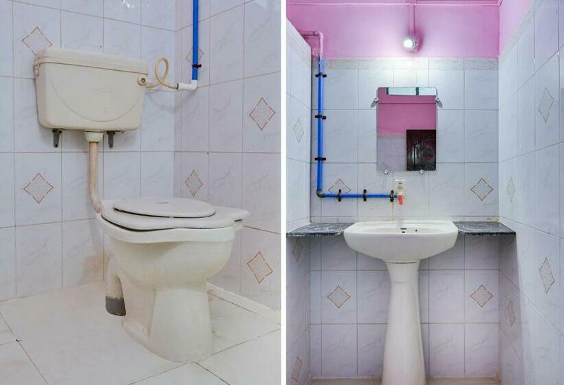 Triple Classic Room, Spot On Shree Renuka Residency Lodge