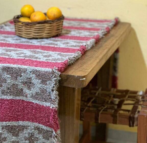 דירת חדר, La Posada De José