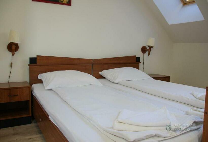 غرفة قياسية, Pensiunea Praid   Parajd Panzió