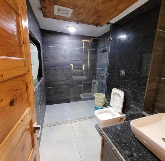 Люкс Superior, Cm Palace Pure Vegetarian