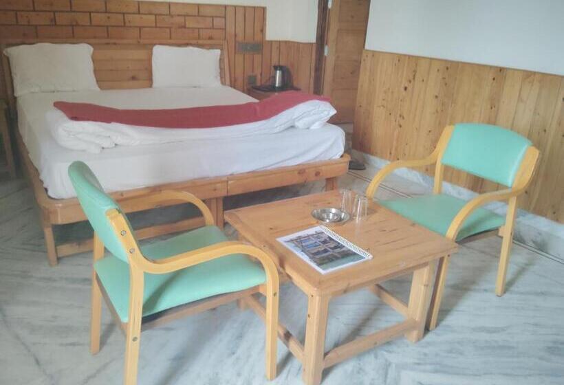 Люкс Superior, Cm Palace Pure Vegetarian