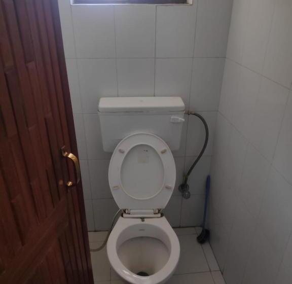 Кровать в Общей Комнате, Cm Palace Pure Vegetarian