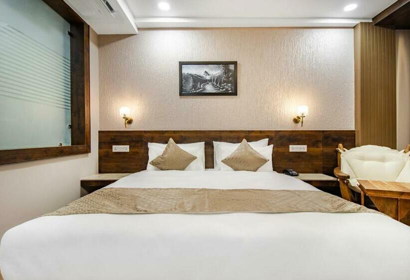 디럭스 룸, Elaf Residency