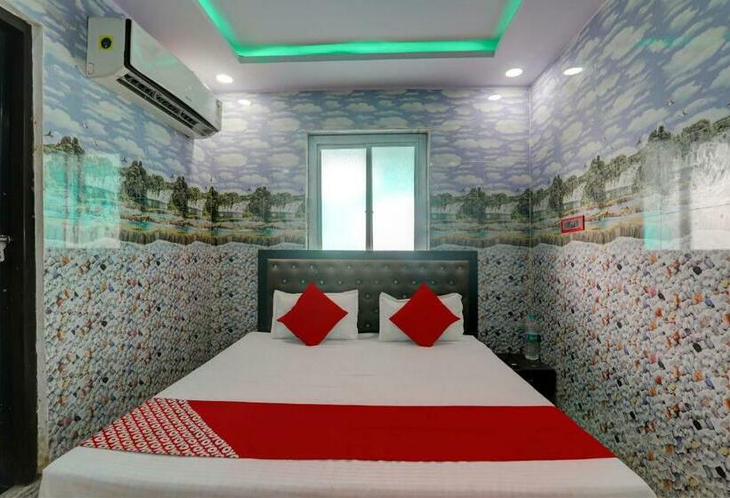 Quarto Triplo Clássico, Oyo Flagship Hotel Diamond Palace