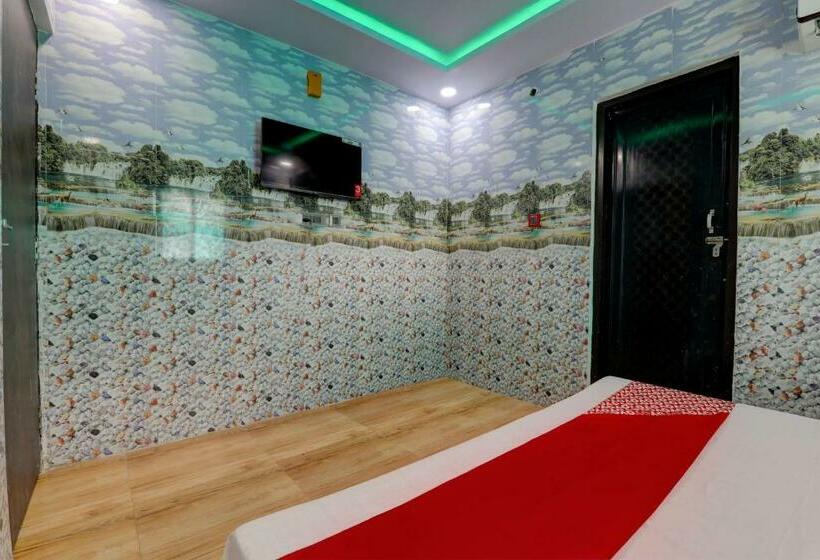 Quarto Triplo Clássico, Oyo Flagship Hotel Diamond Palace