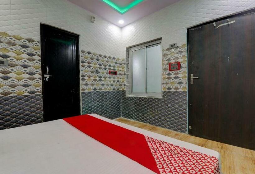 Quarto Triplo Clássico, Oyo Flagship Hotel Diamond Palace