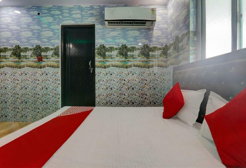 Quarto Triplo Clássico, Oyo Flagship Hotel Diamond Palace