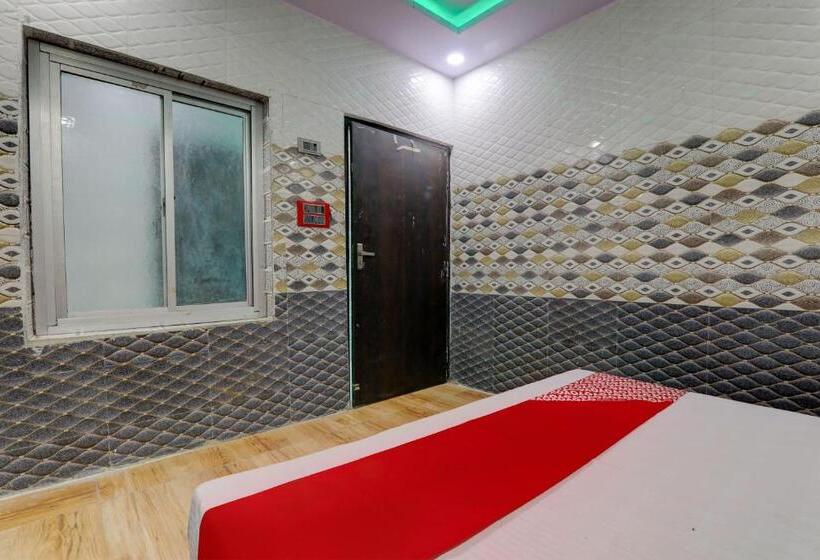 Quarto Triplo Clássico, Oyo Flagship Hotel Diamond Palace