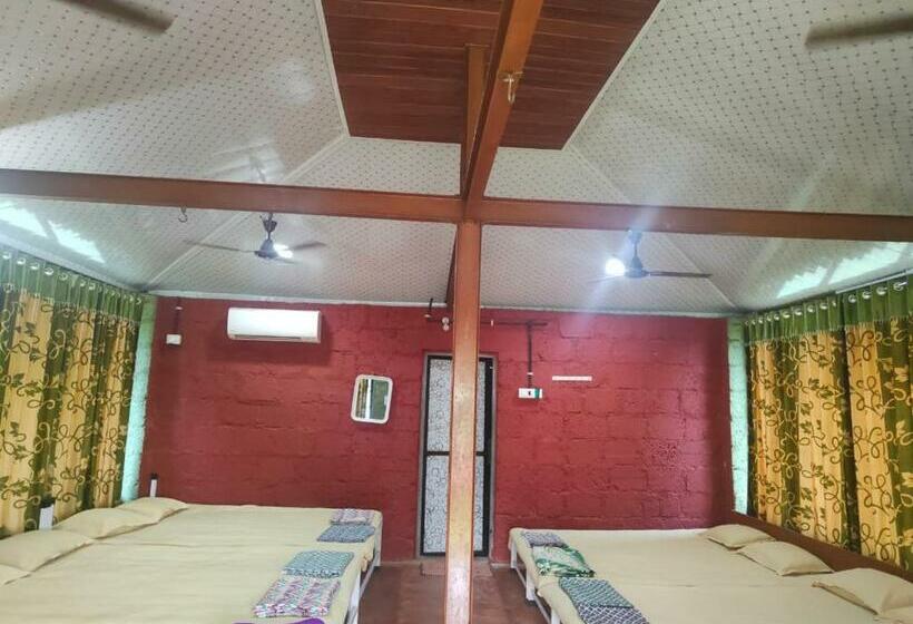 غرفة عائلية, Green Blossom Resort Roha