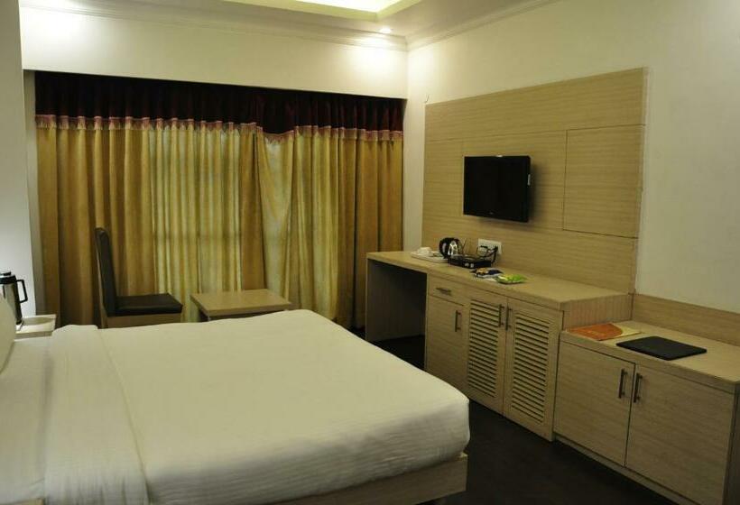 디럭스 룸 킹사이즈 침대, B S Plaza