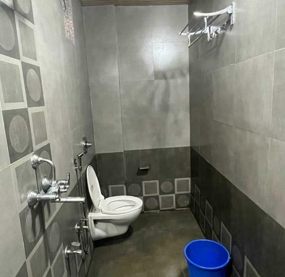 חדר קלאסי לשלושה, O Relax Stay