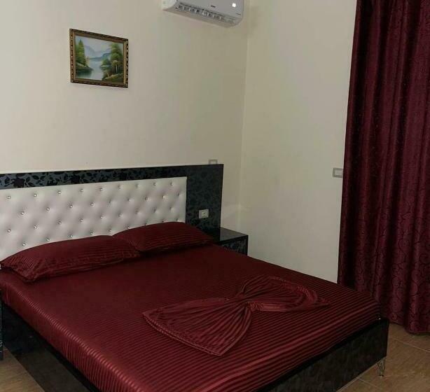 스탠다드 룸, Silvio