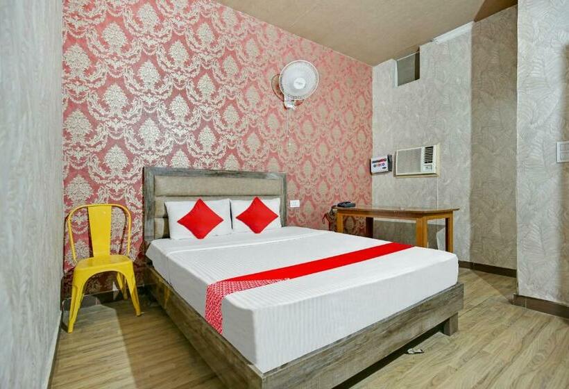 Трехместный Номер Классика, Oyo Flagship Brothers Barbecue