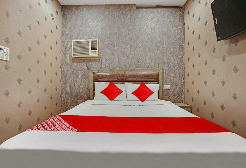 Трехместный Номер Классика, Oyo Flagship Brothers Barbecue