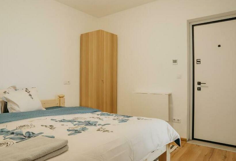 豪华房间, Pensiunea Suzanne Băile Figa