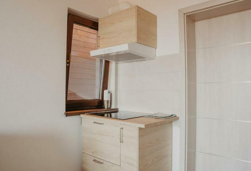 家庭套房, Pensiunea Suzanne Băile Figa