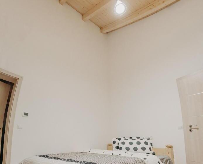 家庭套房, Pensiunea Suzanne Băile Figa