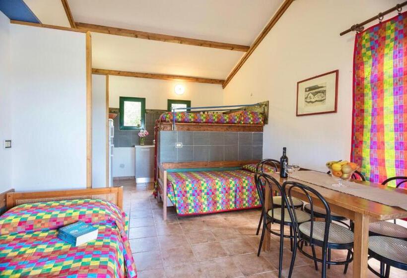 带1个卧室的带阳台的公寓, Residence With Swimming   Pool In Guardistallo