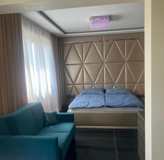 اتاق استاندارد با وان آب گرم, Black Hut Pension