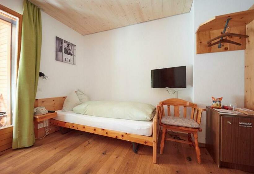 חדר אקונומי יחיד, Waldhaus