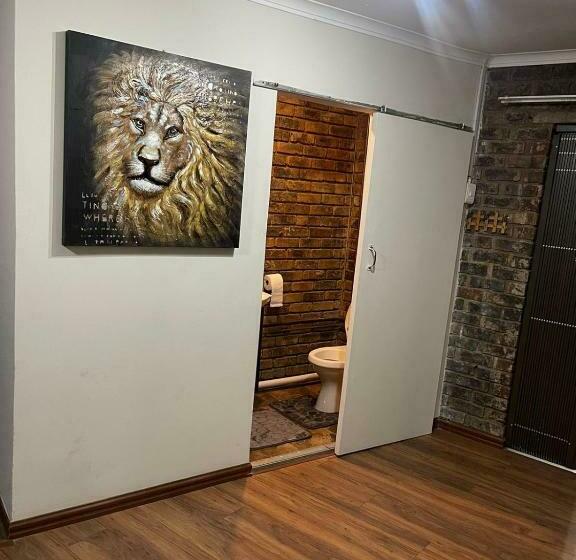 חדר סטנדרט, We Love Properties Guest House