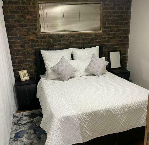 스탠다드 룸, We Love Properties Guest House