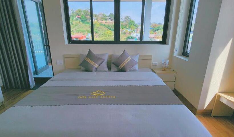 اتاق استاندارد, đồi Chè