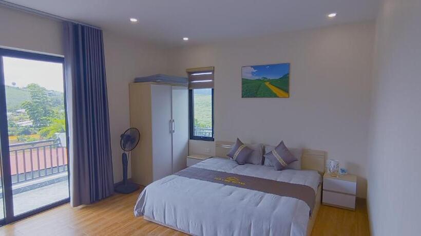 اتاق استاندارد, đồi Chè