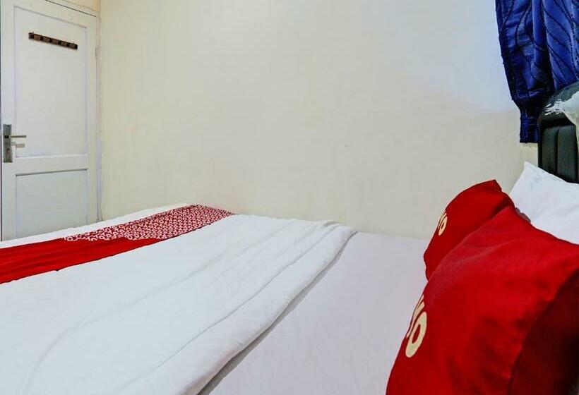 Номер Стандарт, Oyo 92726 Geulis Guest House