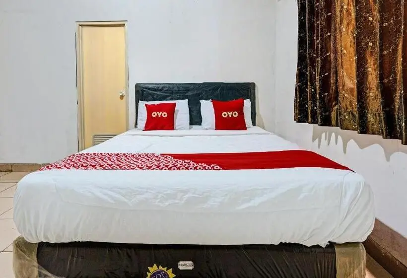キングサイズベッドのデラックスルーム, Oyo 92726 Geulis Guest House