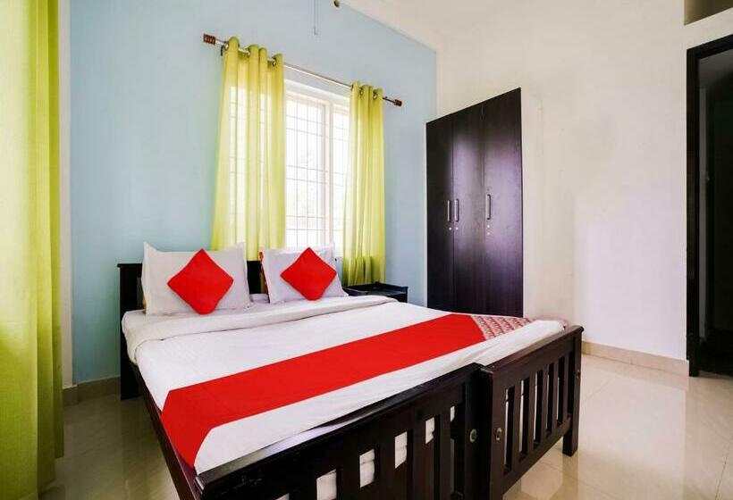 Üç Kişilik Klasik oda, Oyo Flagship Mbm Tower