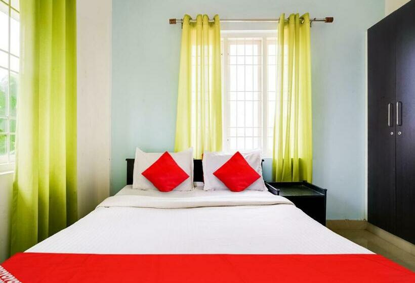 Üç Kişilik Klasik oda, Oyo Flagship Mbm Tower