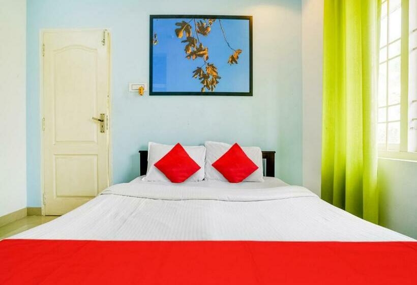 Üç Kişilik Klasik oda, Oyo Flagship Mbm Tower