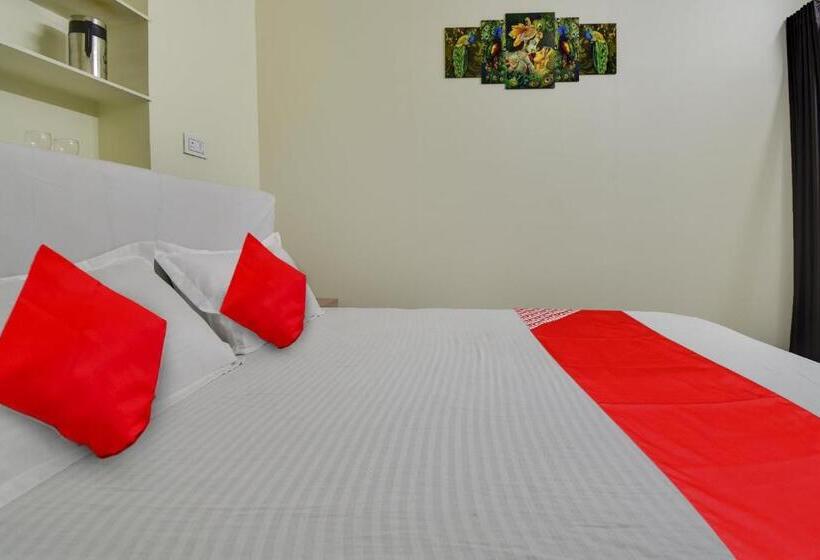 Трехместный Номер Классика, Oyo Flagship Hotel Azad Inn
