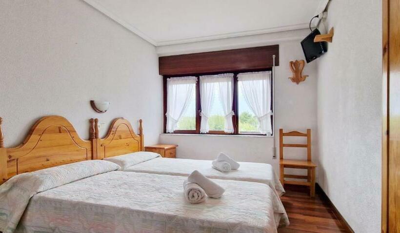 חדר סטנדרט, Cosma House