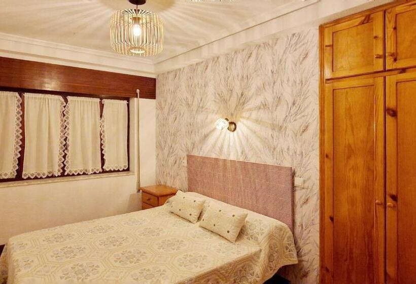 חדר סטנדרט, Cosma House