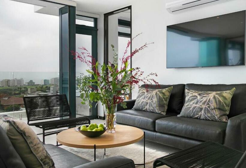 شقة 3 غرف, The Murex