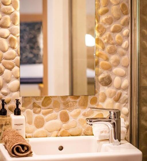 شقة غرفة نوم واحدة مزودة بشُرفة, The Murex