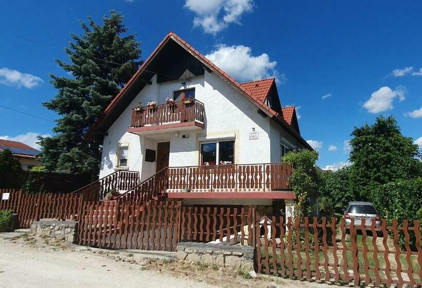 1 Bedroom Apartment Lake View, Baker Street Apartman