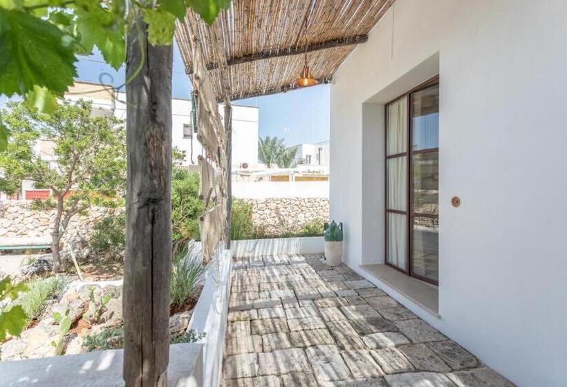 Трехместный Номер Стандарт Вид на Бассейн, Trullo Santovia