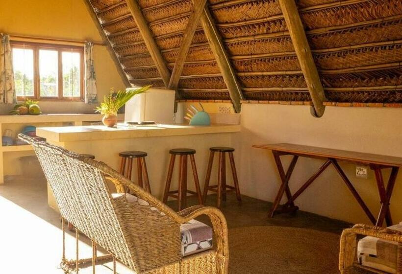 スタンダード４人部屋, Singila Ocean Lodge