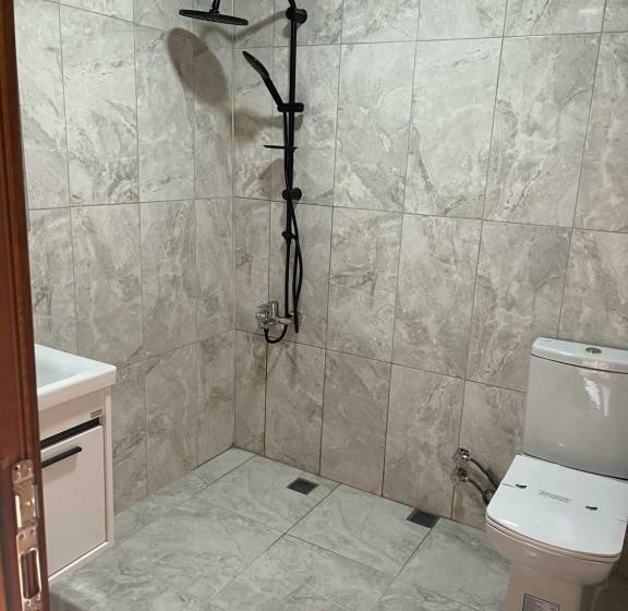 جناح عائلي, Yamaç çam