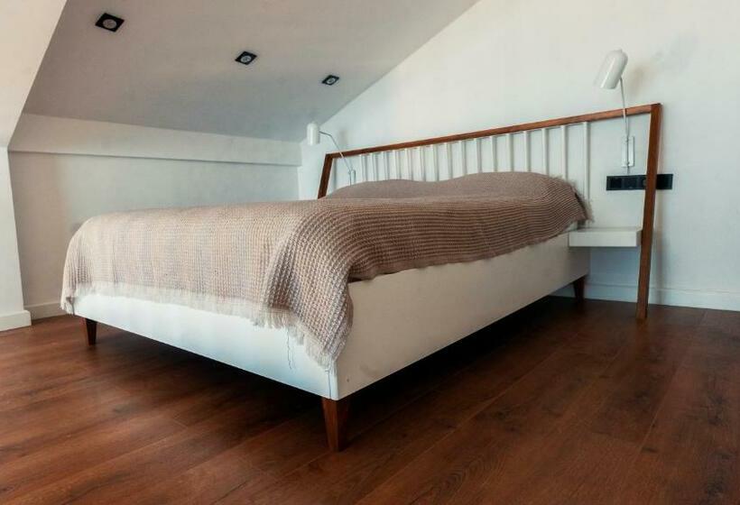 סוויטה, Mehmet Bey çaka By Trippters