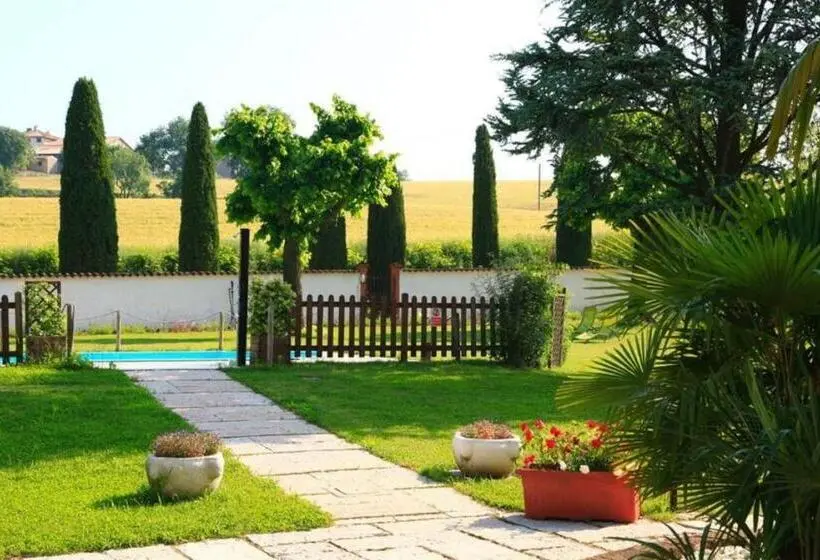 Huoneisto 1 Makuuhuone Puutarhanäkymä, Oasi Del Garda 4