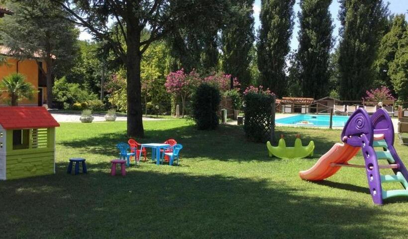 Апартаменты 1 Спальня Вид на Сад, Oasi Del Garda 4